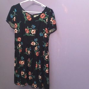 Old Navy dress